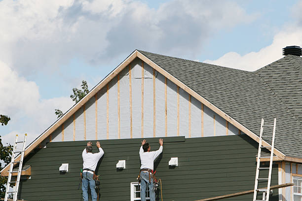 Professional Siding technician working in Kernersville, NC